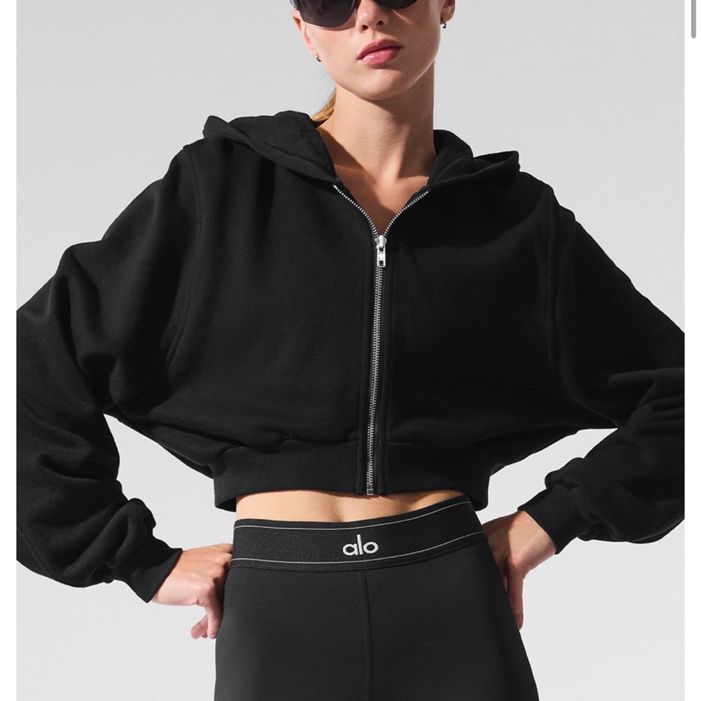 ALO Yoga Classic Black Cropped Hoodie